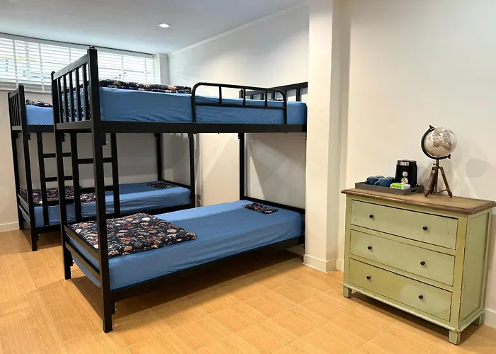 Hotel Em Sukhumvit - Near Terminal 21, Em District Malls, Bts And Mrt Lines