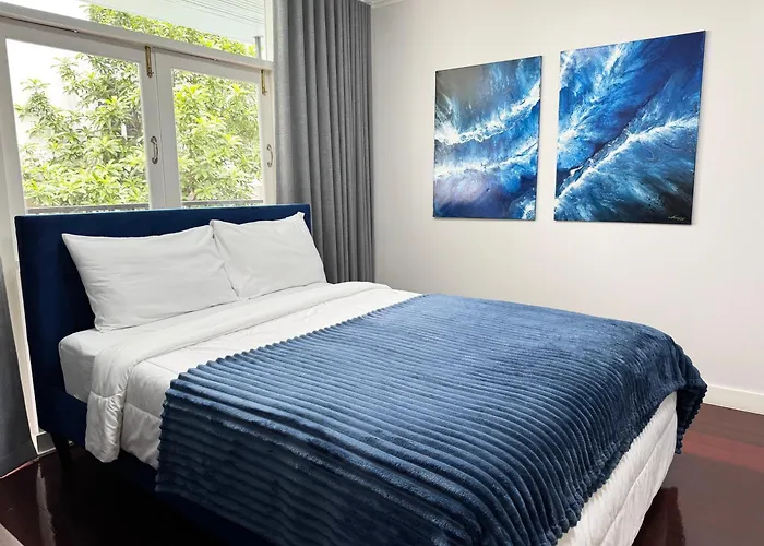 Em Sukhumvit - Near Terminal 21, Em District Malls, Bts And Mrt Lines 3*