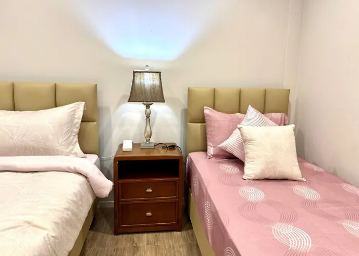 Em Sukhumvit - Near Terminal 21, Em District Malls, Bts And Mrt Lines Hotel